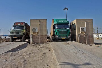 رشد ۲۳ درصدی ارزش صادرات قطعی از گمرکات سیستان و بلوچستان